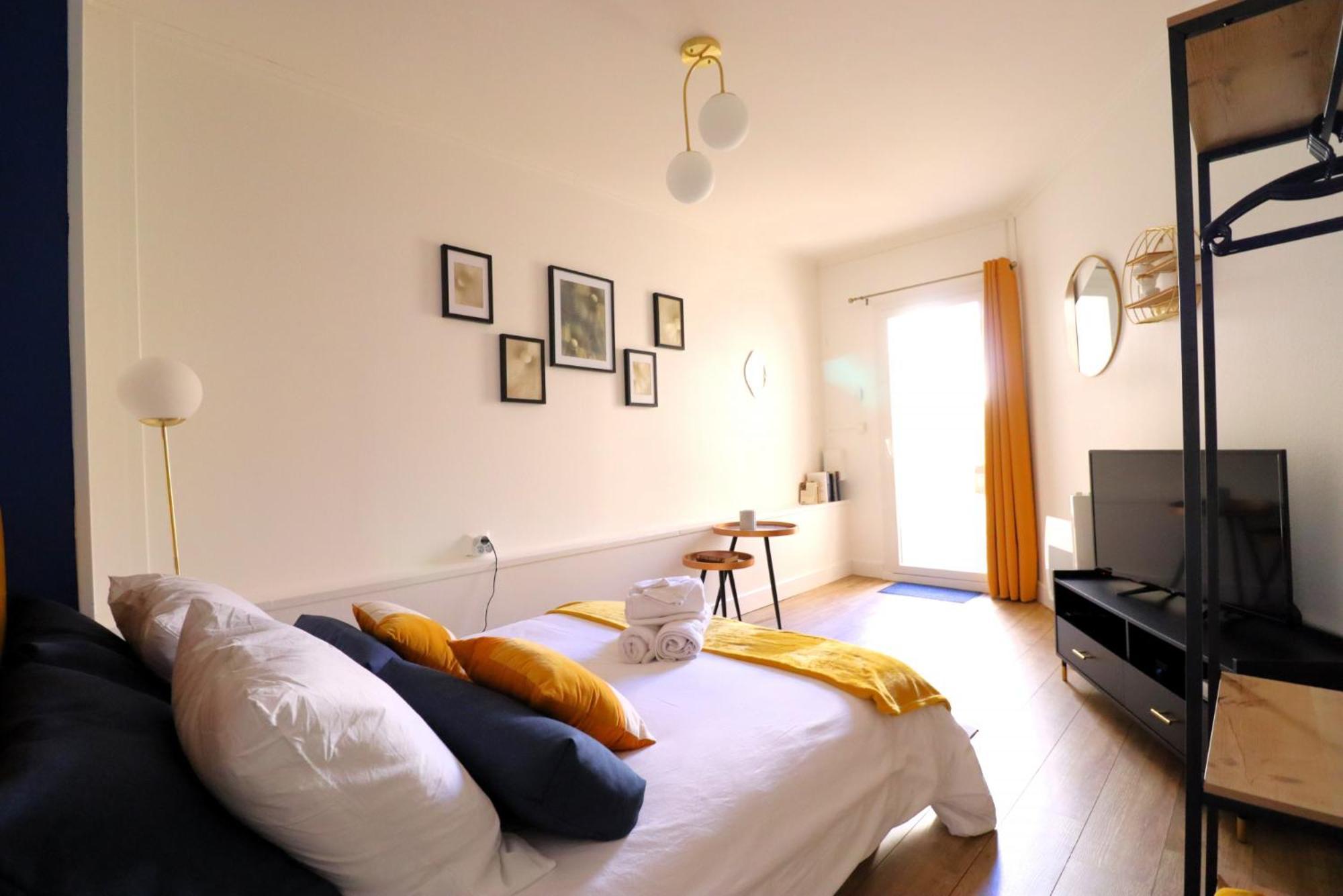 Le Neo - Studio Chic Avec Sa Cour Privative Et Fibre แบร์เฌอรัก ห้อง รูปภาพ
