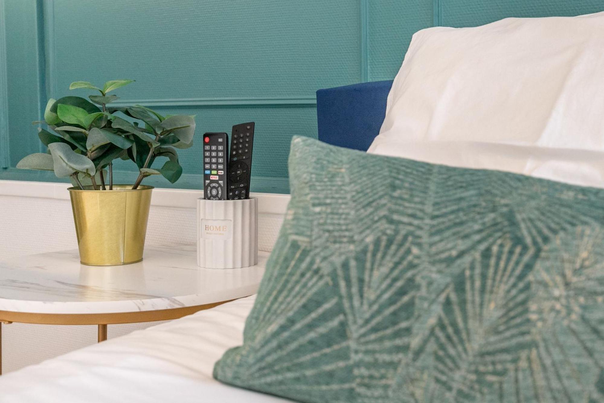 Le Neo - Studio Chic Avec Sa Cour Privative Et Fibre แบร์เฌอรัก ภายนอก รูปภาพ